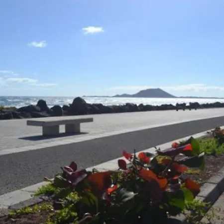 My Ocean !!! Breathtaking Location, Steps To The Ocean, Spacious Sea View, Fully Equipped And Well-furnished With Private Entrance And High-speed Fiber Optic Internet Daire Corralejo