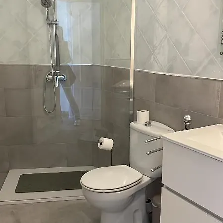 Daire My Ocean !!! Breathtaking Location, Steps To The Ocean, Spacious Sea View, Fully Equipped And Well-furnished With Private Entrance And High-speed Fiber Optic Internet *