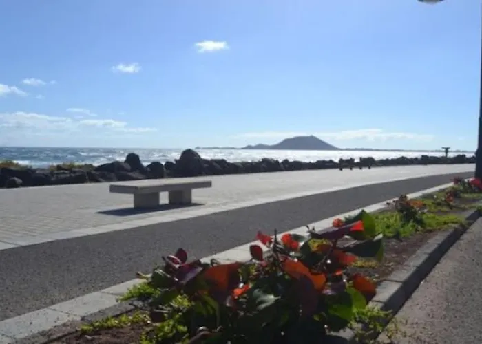 My Ocean !!! Breathtaking Location, Steps To The Ocean, Spacious Sea View, Fully Equipped And Well-furnished With Private Entrance And High-speed Fiber Optic Internet Apartment Corralejo