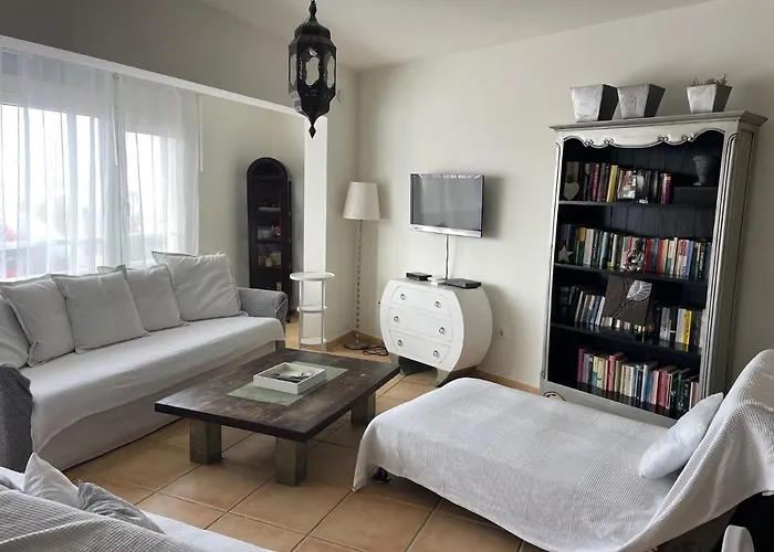 My Ocean !!! Breathtaking Location, Steps To The Ocean, Spacious Sea View, Fully Equipped And Well-furnished With Private Entrance And High-speed Fiber Optic Internet Apartment Corralejo
